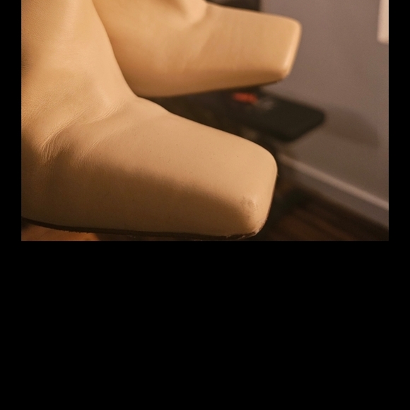 Sam Edelman Cream Heeled Boots - Picture 5 of 7